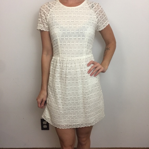 Free People Dresses & Skirts - Free People White Lace Short Sleeve Cute Dress